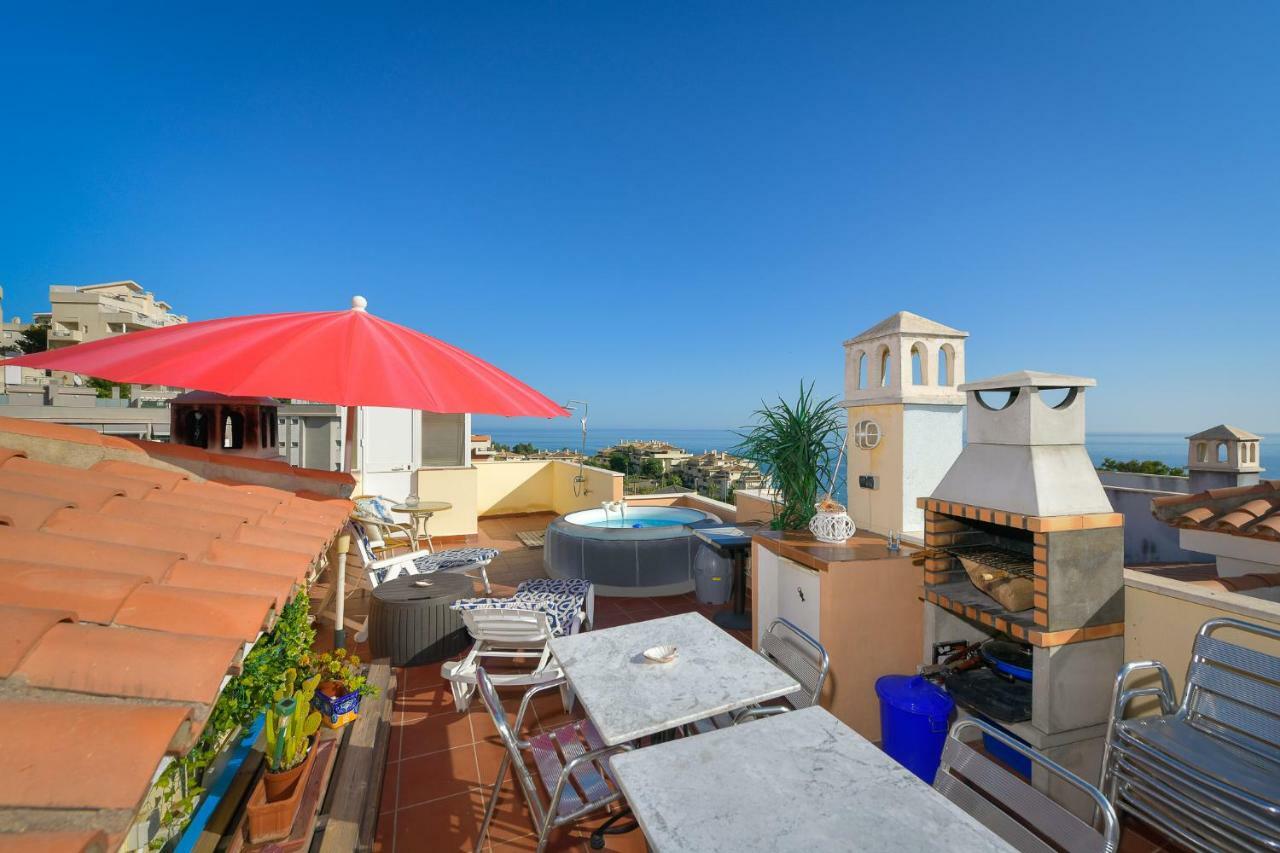 Bluebenalmadena 200Meters From The Beach With Jacuzzi And Rooftop Terrace (Adults Only) 外观 照片