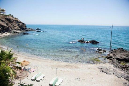 Bluebenalmadena 200Meters From The Beach With Jacuzzi And Rooftop Terrace (Adults Only) 外观 照片